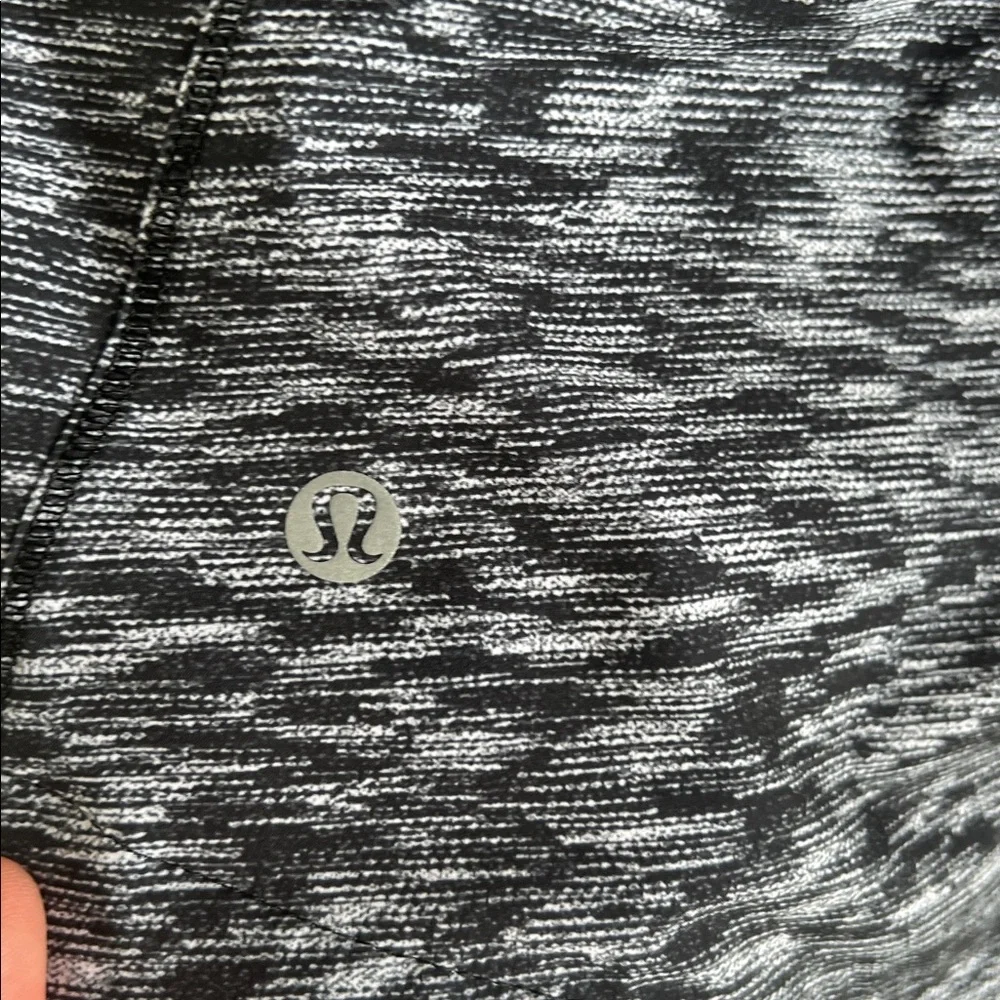Lululemon Go The Distance Jacket - Picture 8 of 11